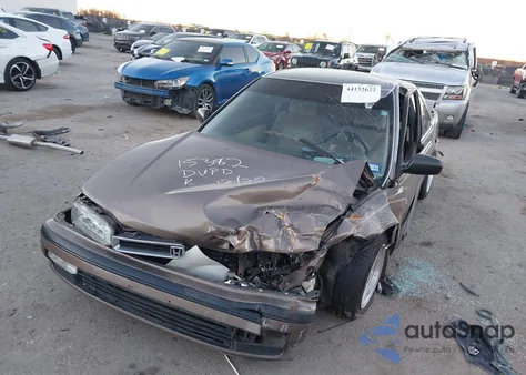 1990 Honda Accord Lx from USA, damaged, VIN 1HGCB7158LA006932